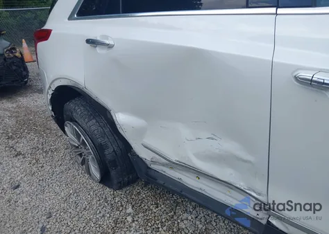 2017 Cadillac Xt5 Luxury z USA, uszkodzony, nr VIN 1GYKNDRS8HZ222308